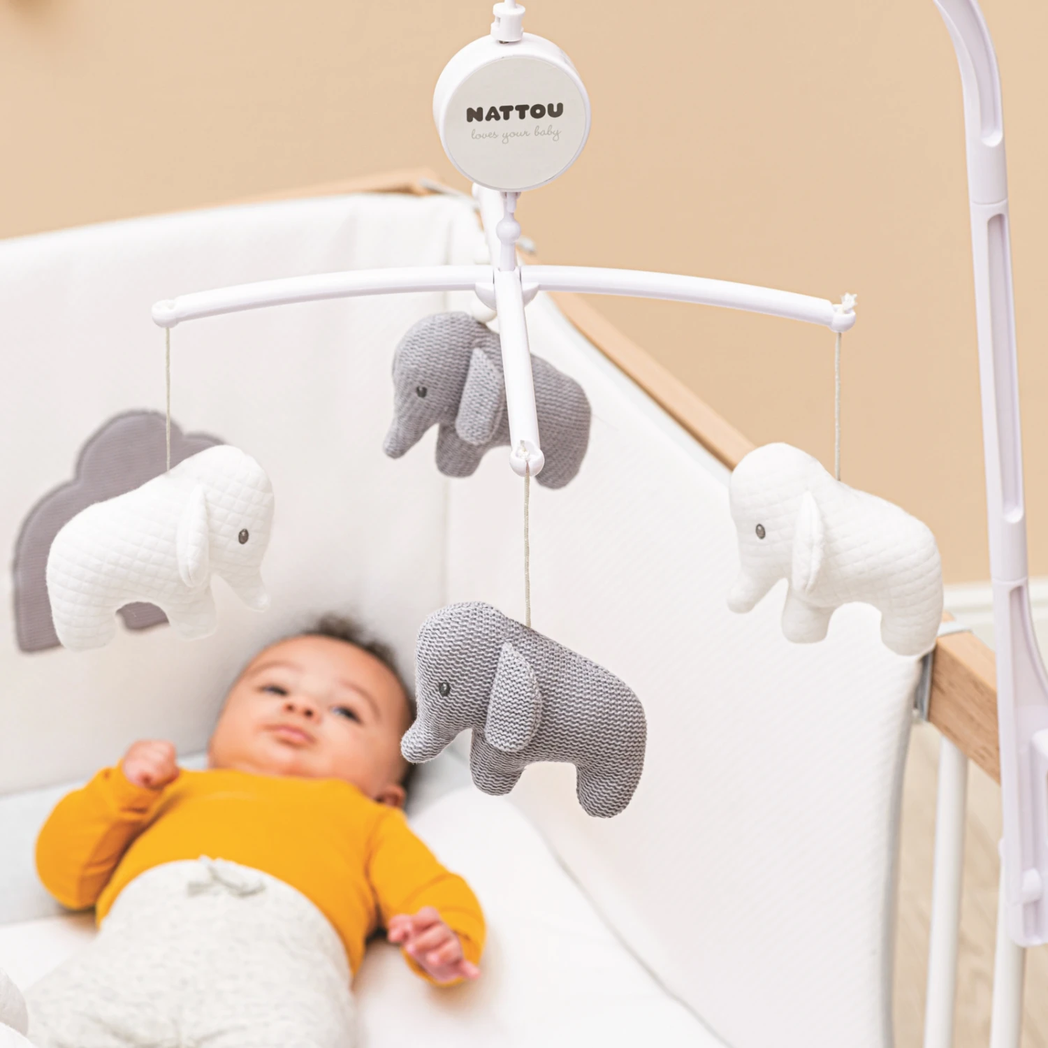 Tembo Mobile Blanc/Gris De Nattou 4 Tembo Mobile Blanc/Gris De Nattou – Image 2