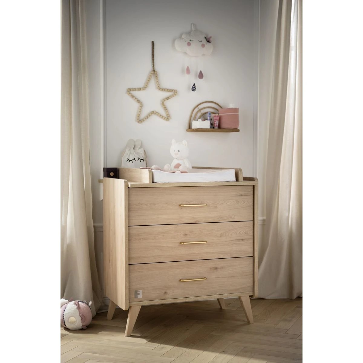 Arty Commode 3 Tiroirs Chêne Suave De Sauthon Baby's Sweet Home 6 Arty Commode 3 Tiroirs Chêne Suave De Sauthon Baby's Sweet Home – Image 4